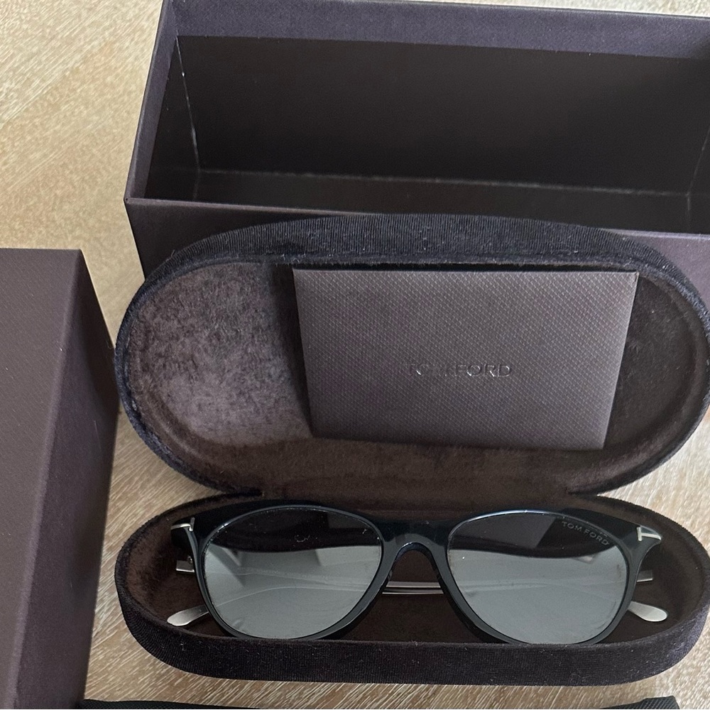 Tom Ford Micaela Car Eye black Sunglasses